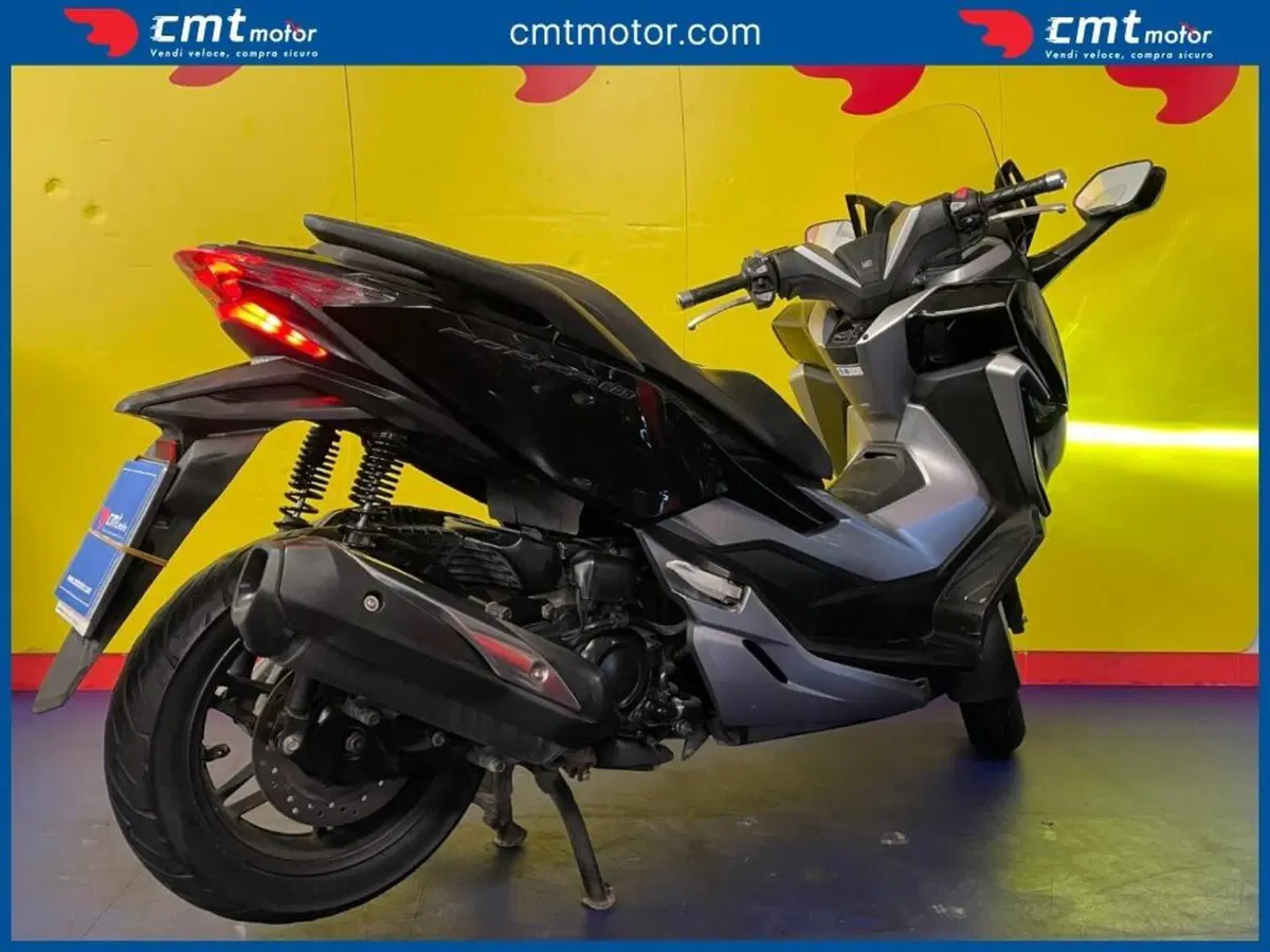Honda Forza 300 Deluxe ABS (2018 - 20) (4)