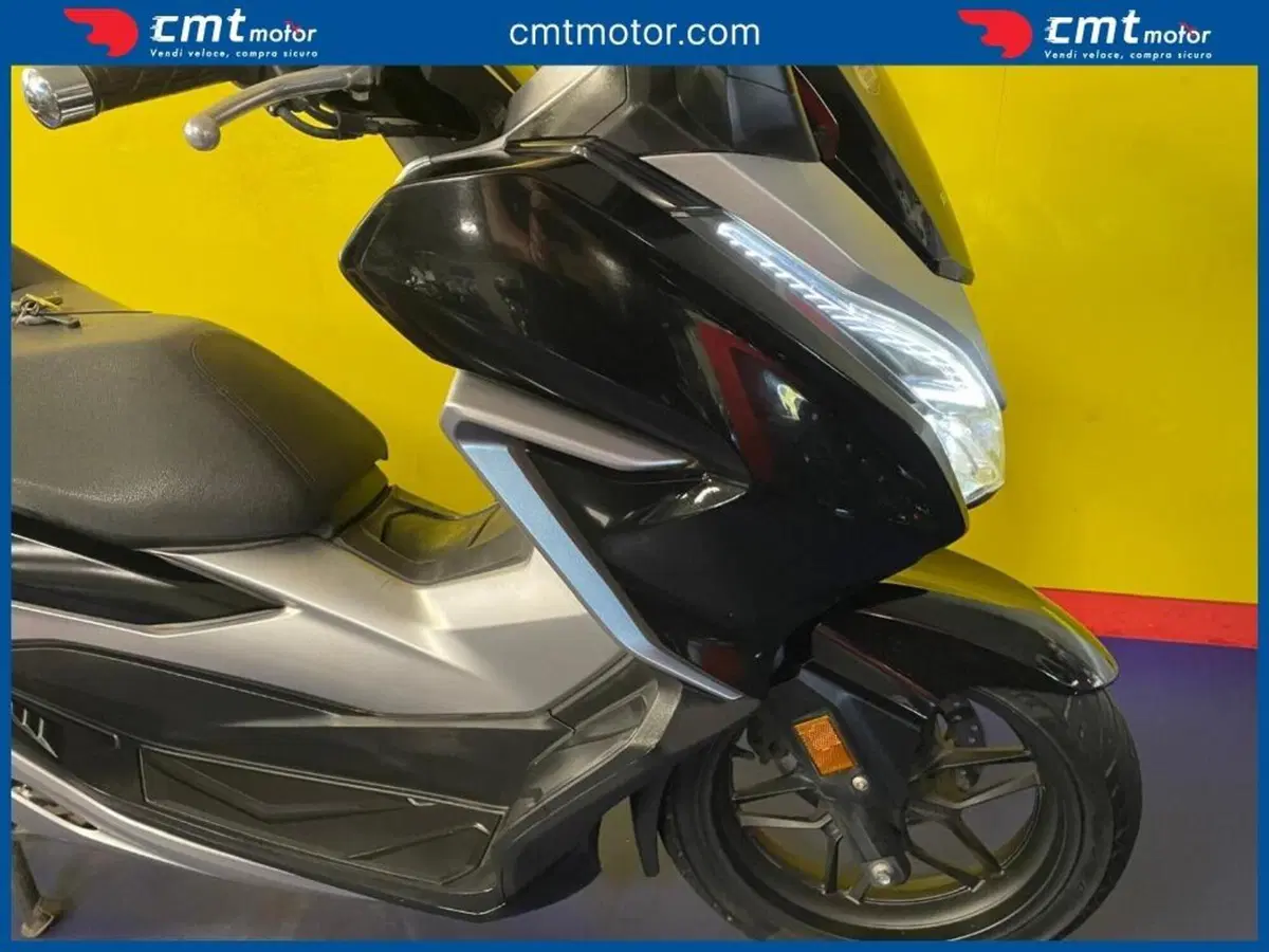 Honda Forza 300 Deluxe ABS (2018 - 20) (6)