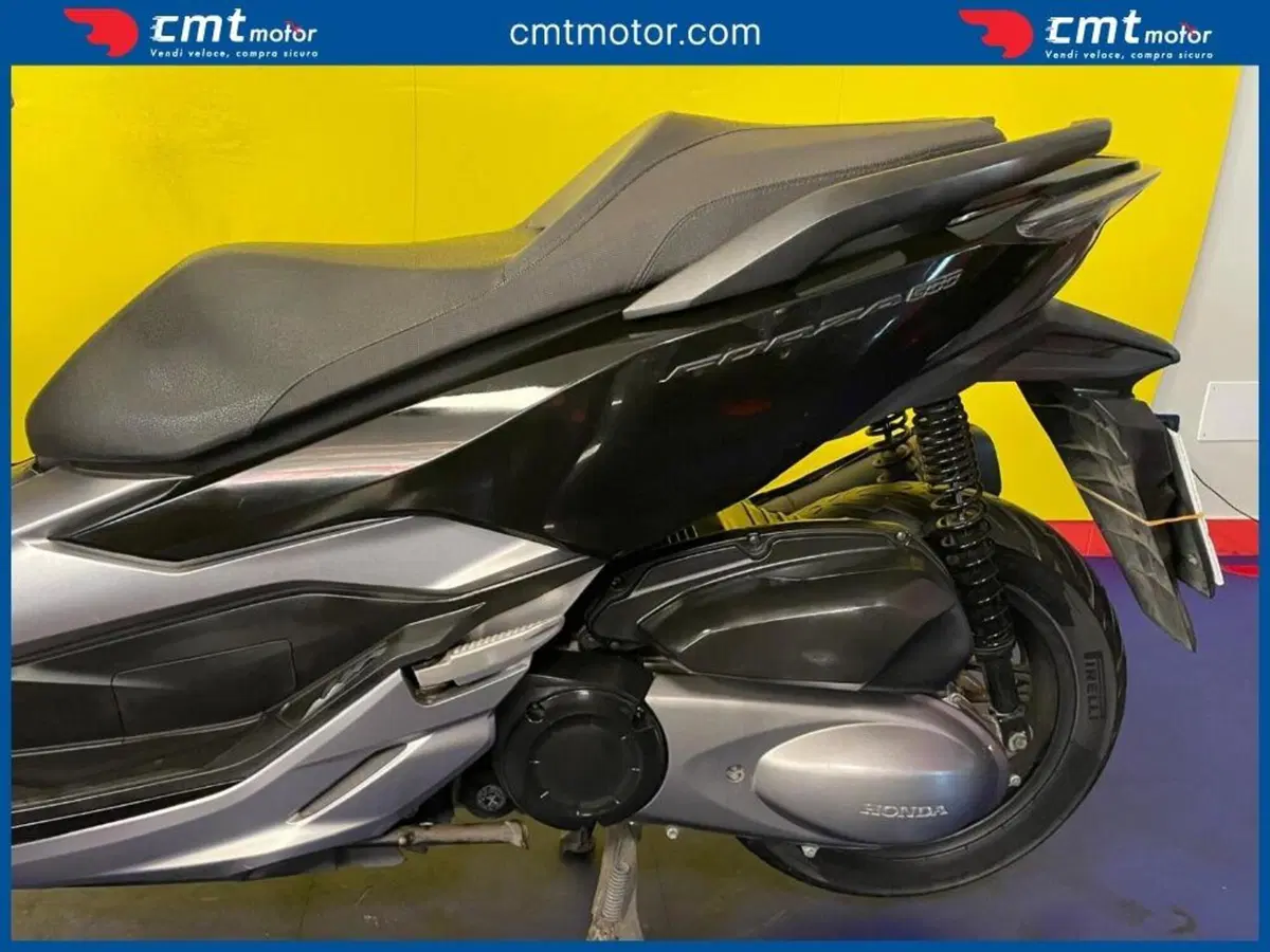 Honda Forza 300 Deluxe ABS (2018 - 20) (7)