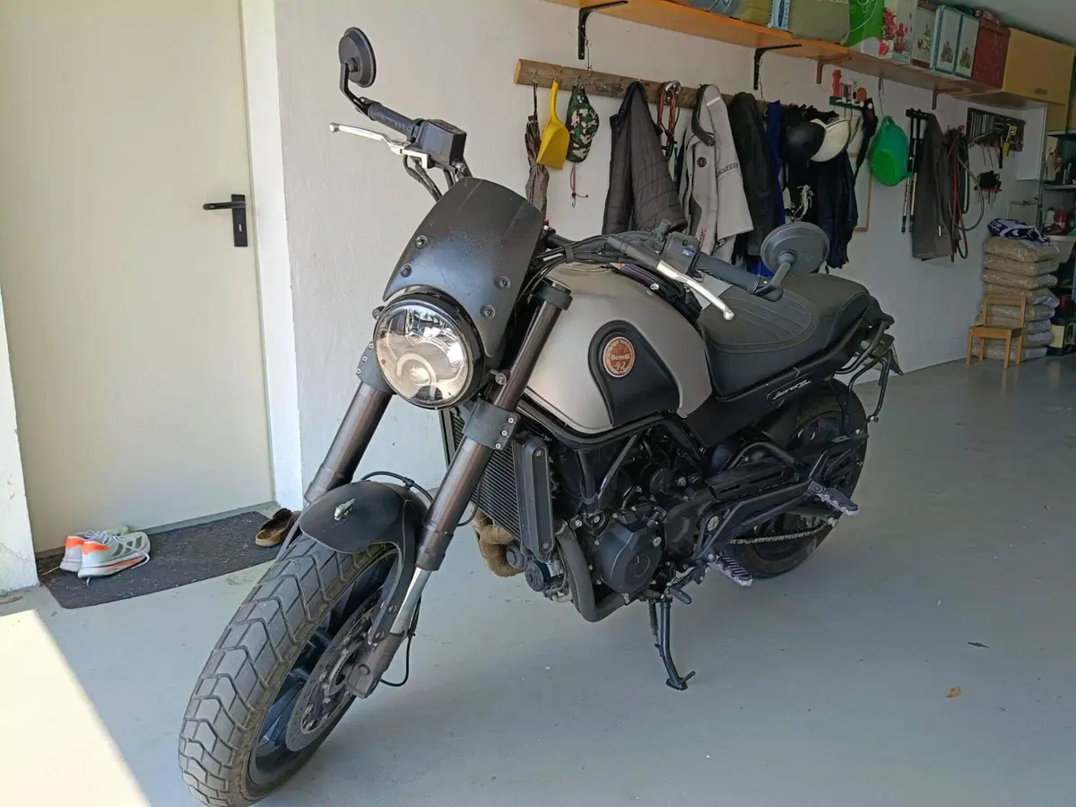 Benelli Leoncino 500 ABS (2017 - 20)