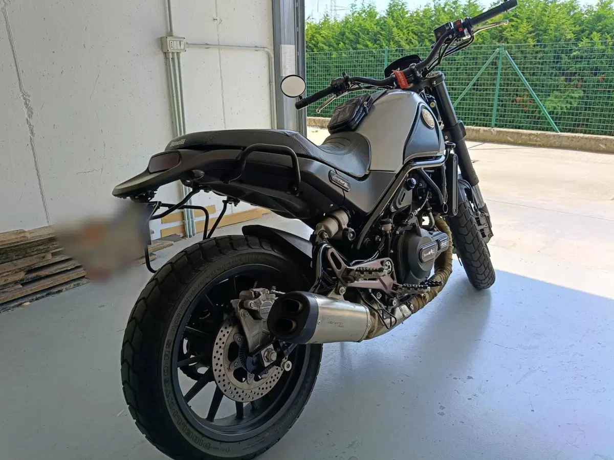 Benelli Leoncino 500 ABS (2017 - 20) (2)