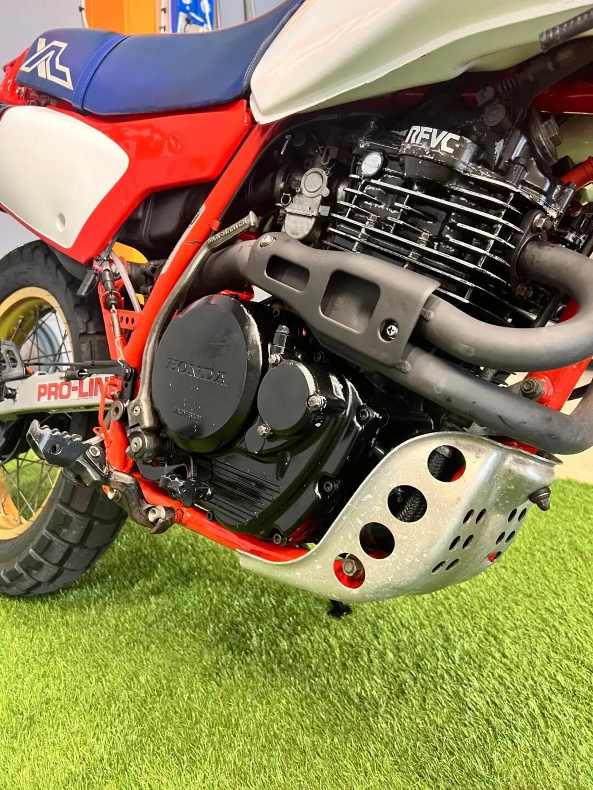 Honda XL 600 paris dakar  (3)