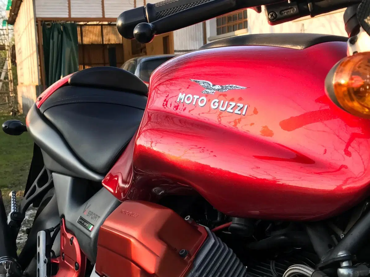 Moto Guzzi V11 Cafè Sport (2003 - 06) (3)