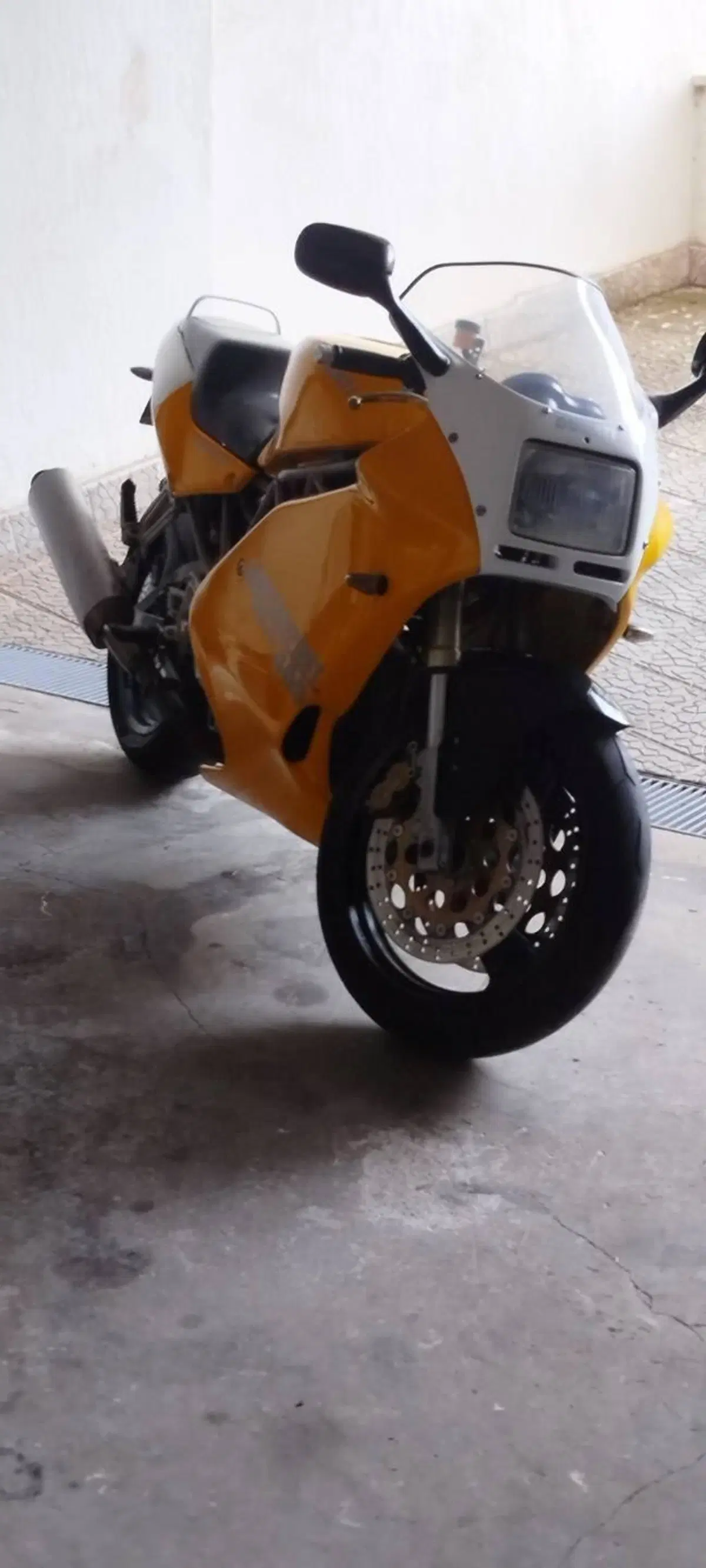 Ducati Ducati super sport desmodue 400 (3)