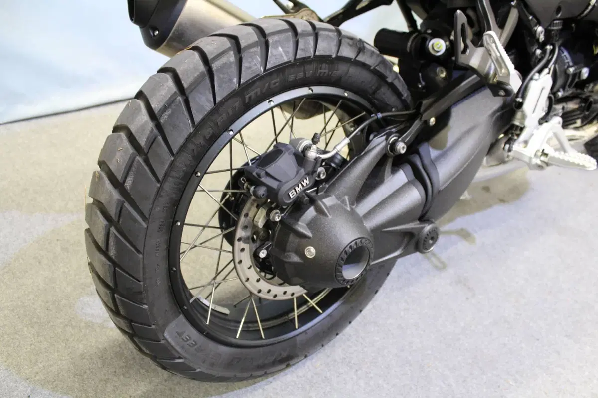 Bmw R 12 G/S (2026 - 27) (6)