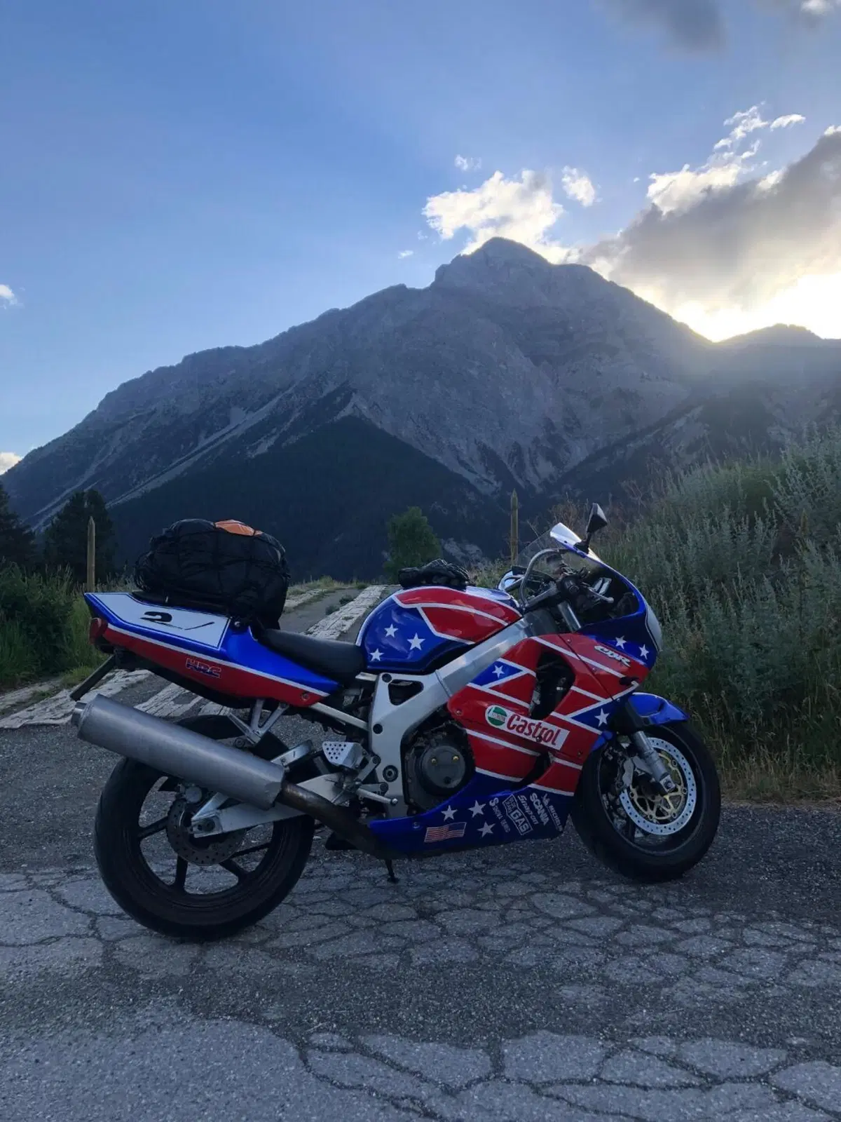 Honda CBR 900 RR (1998 - 99) (7)