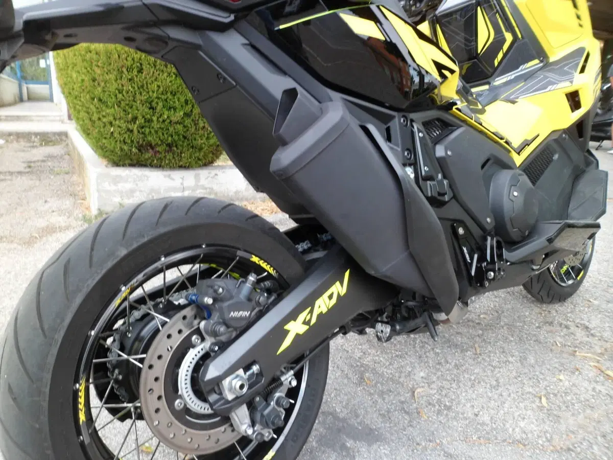 Honda X-ADV 750 (2025 - 26) (7)