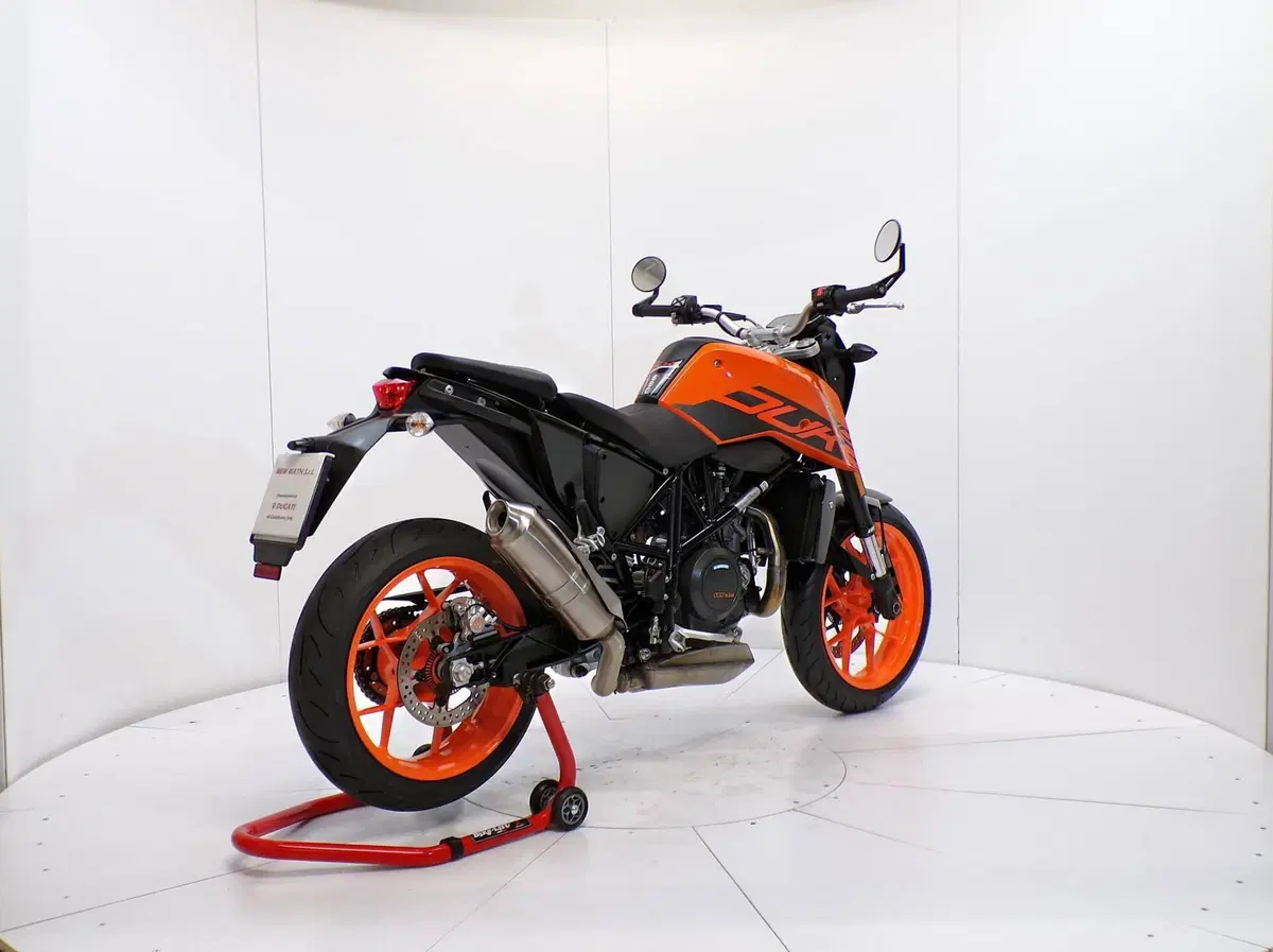 KTM 690 Duke (2016 - 19) (6)