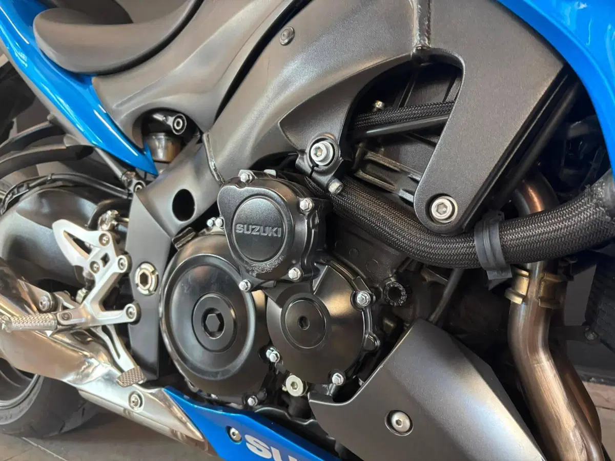 Suzuki GSX-S1000 ABS (2015 - 17) (4)