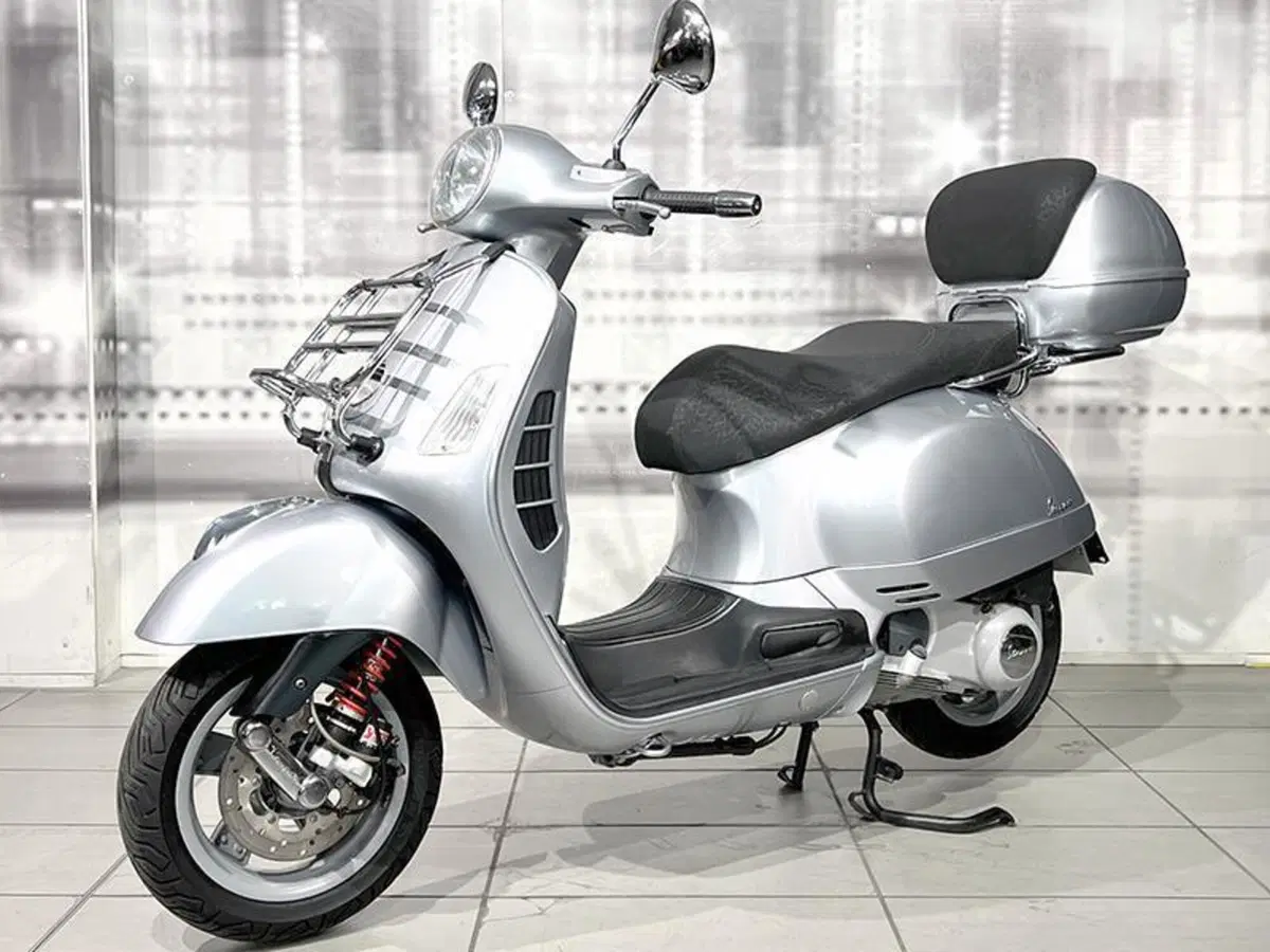 Vespa GTS 250 i.e. (7)