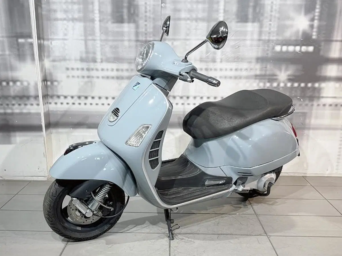 Vespa GTS 250 i.e. (6)