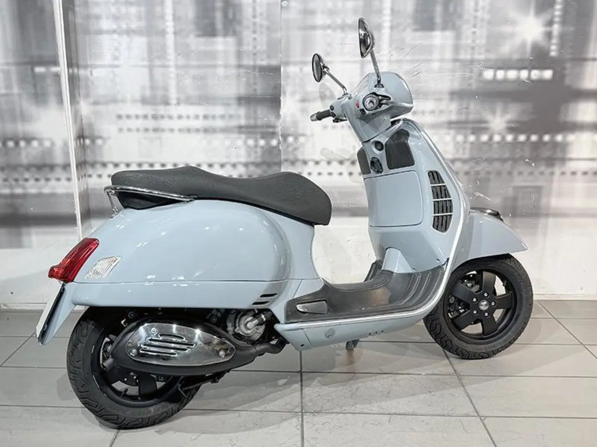 Vespa GTS 250 i.e. (7)