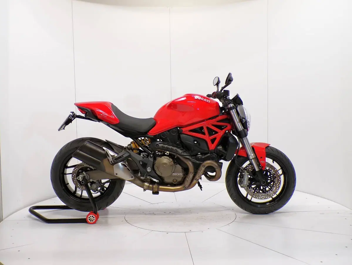 Ducati Monster 821 ABS (2014 - 17)
