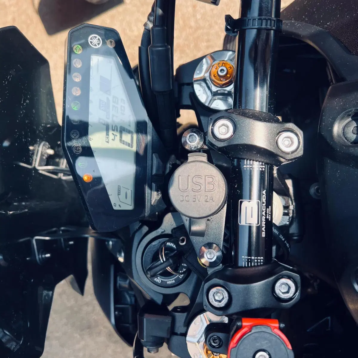 Yamaha MT-09 ABS (2016) (3)