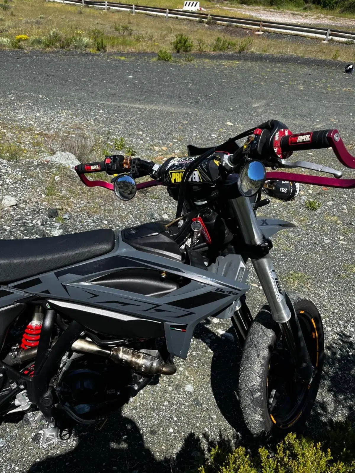Betamotor RR 125 4T Motard T (2023 - 24) (6)