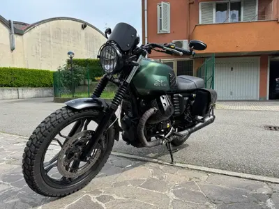 Moto Guzzi V7 Stone (2012 - 15) usata