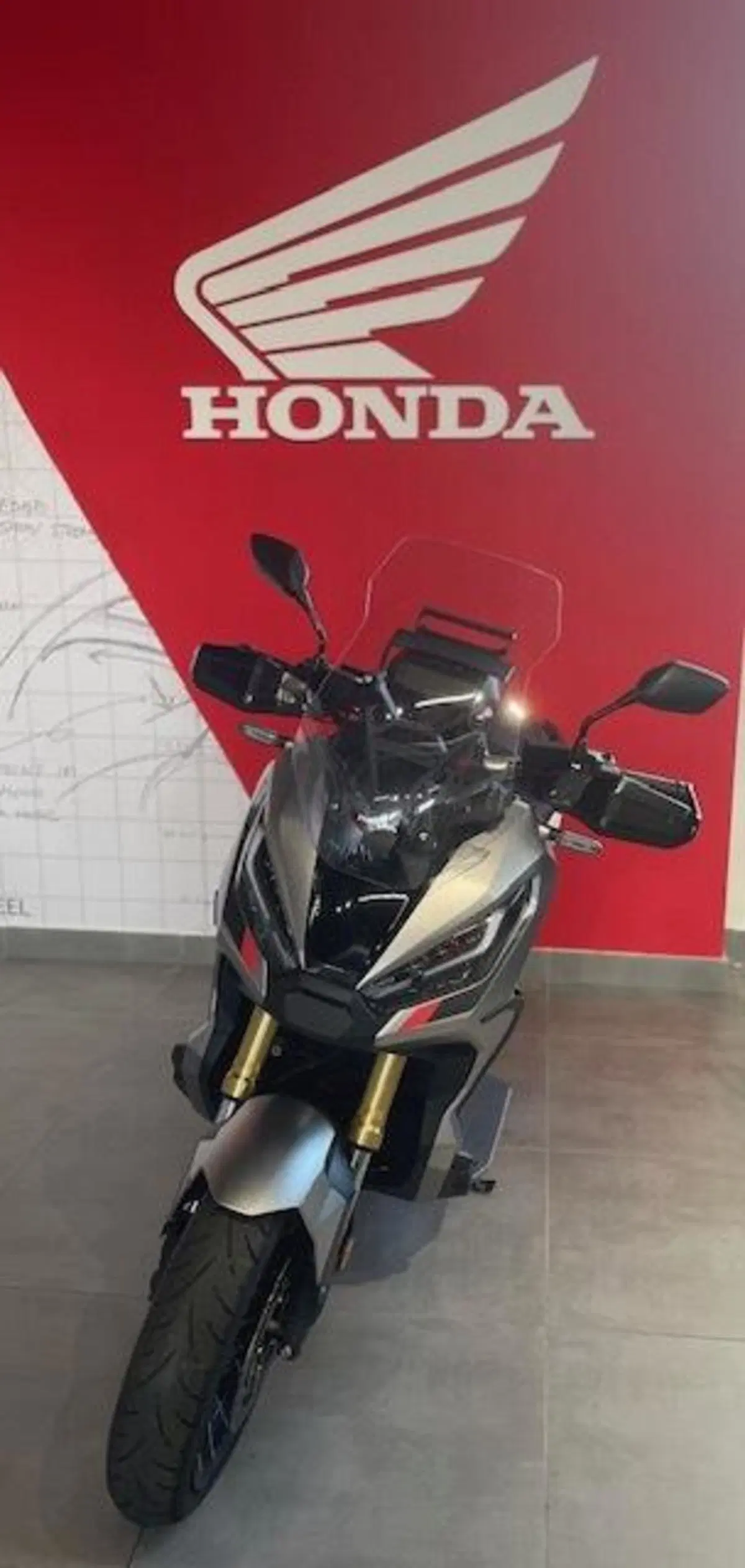 Honda X-ADV 750 DCT (2021 - 24) (3)