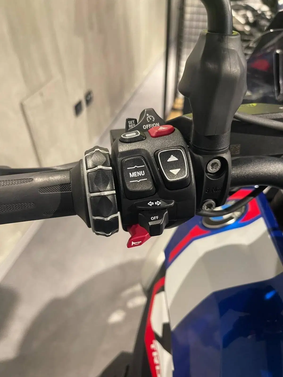 Bmw R 1300 GS Trophy (2023 - 26) (6)
