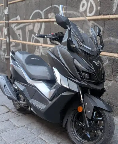 Sym Cruisym 300 (2021 - 24) usata