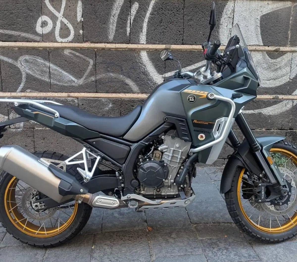Kove 800X Adventure (2024)
