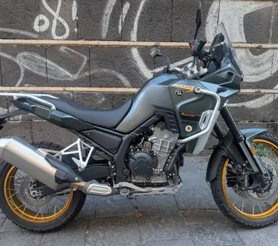 Kove 800X Adventure (2024) usata
