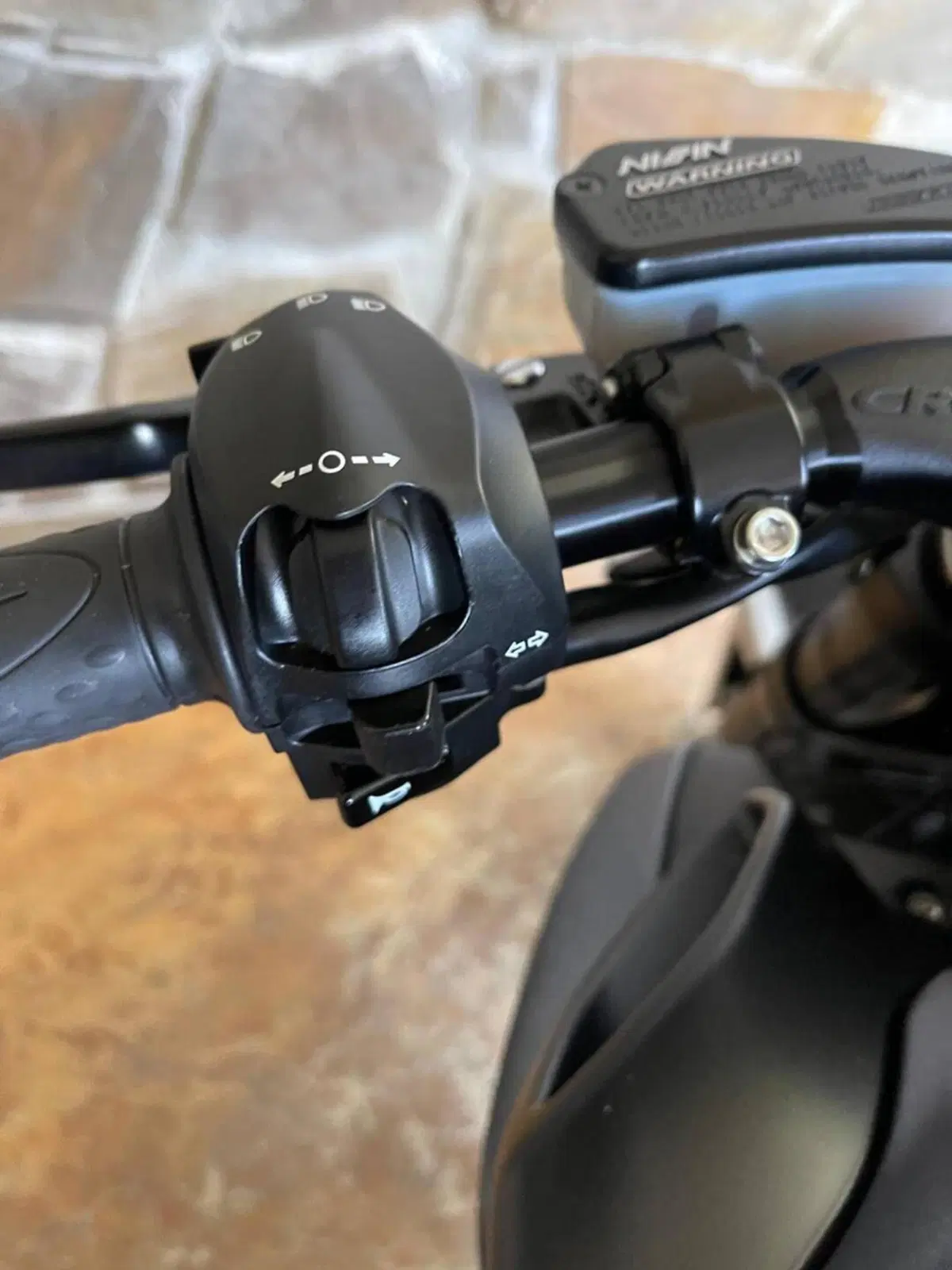 MV Agusta Dragster 800 RR (2021 - 23) (14)