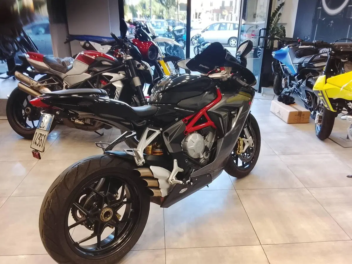 MV Agusta F3 675 EAS ABS (2011 - 17) (3)