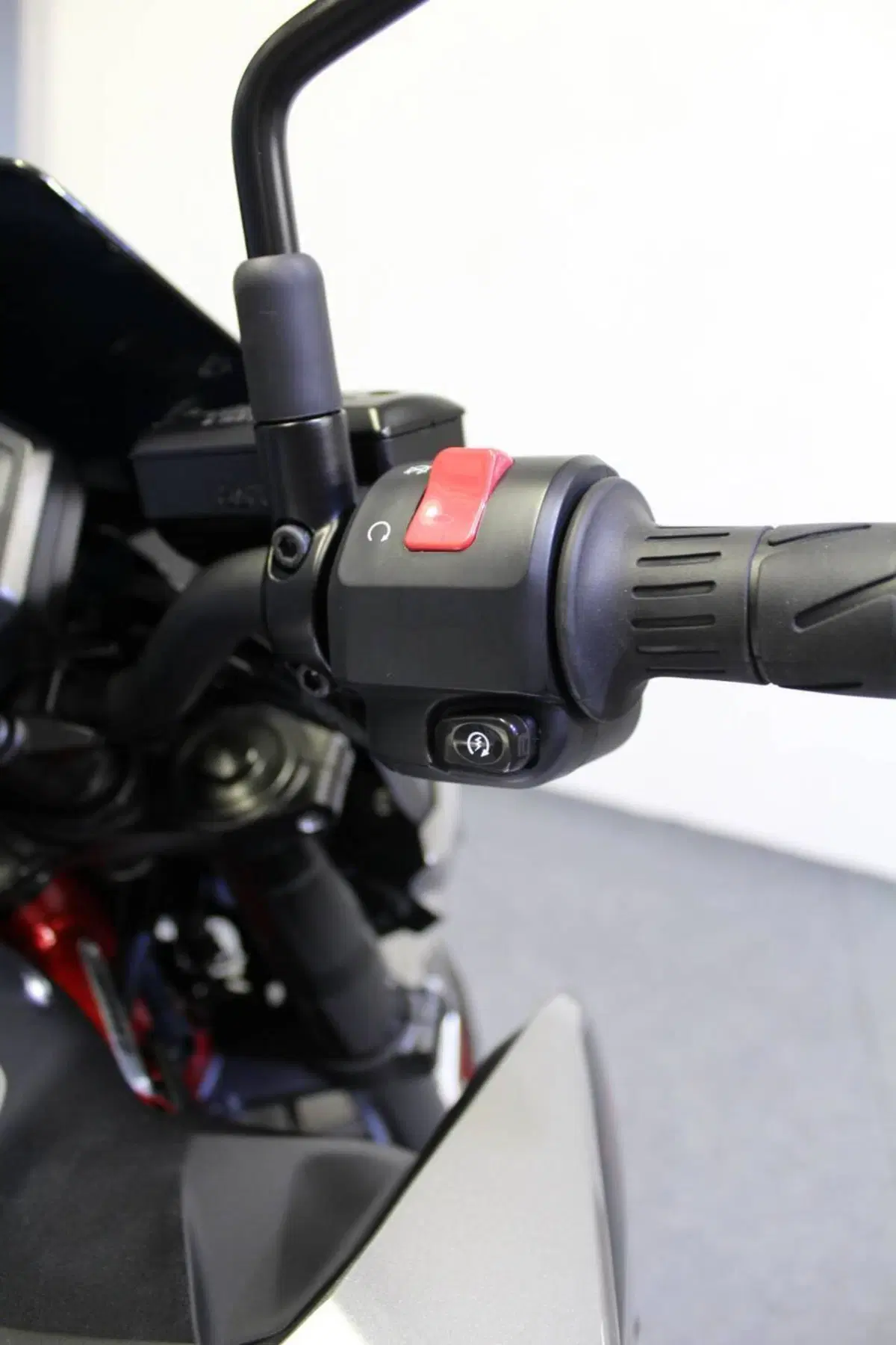 Kawasaki Z 900 A2 (2021 - 24) (12)