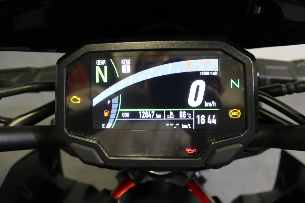 Kawasaki Z 900 A2 (2021 - 24) (3)