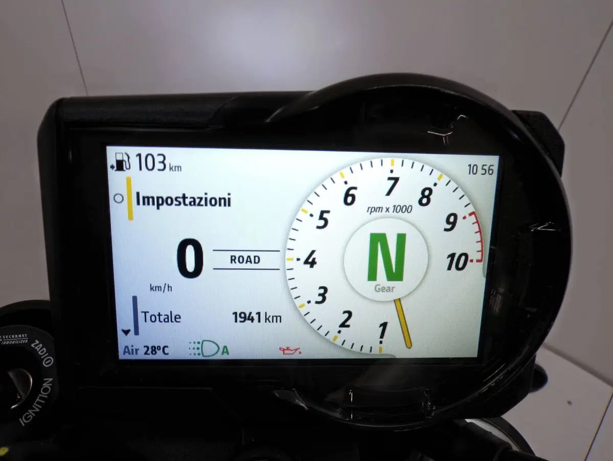 Ducati Scrambler 800 Icon Dark (2025 - 26) (13)