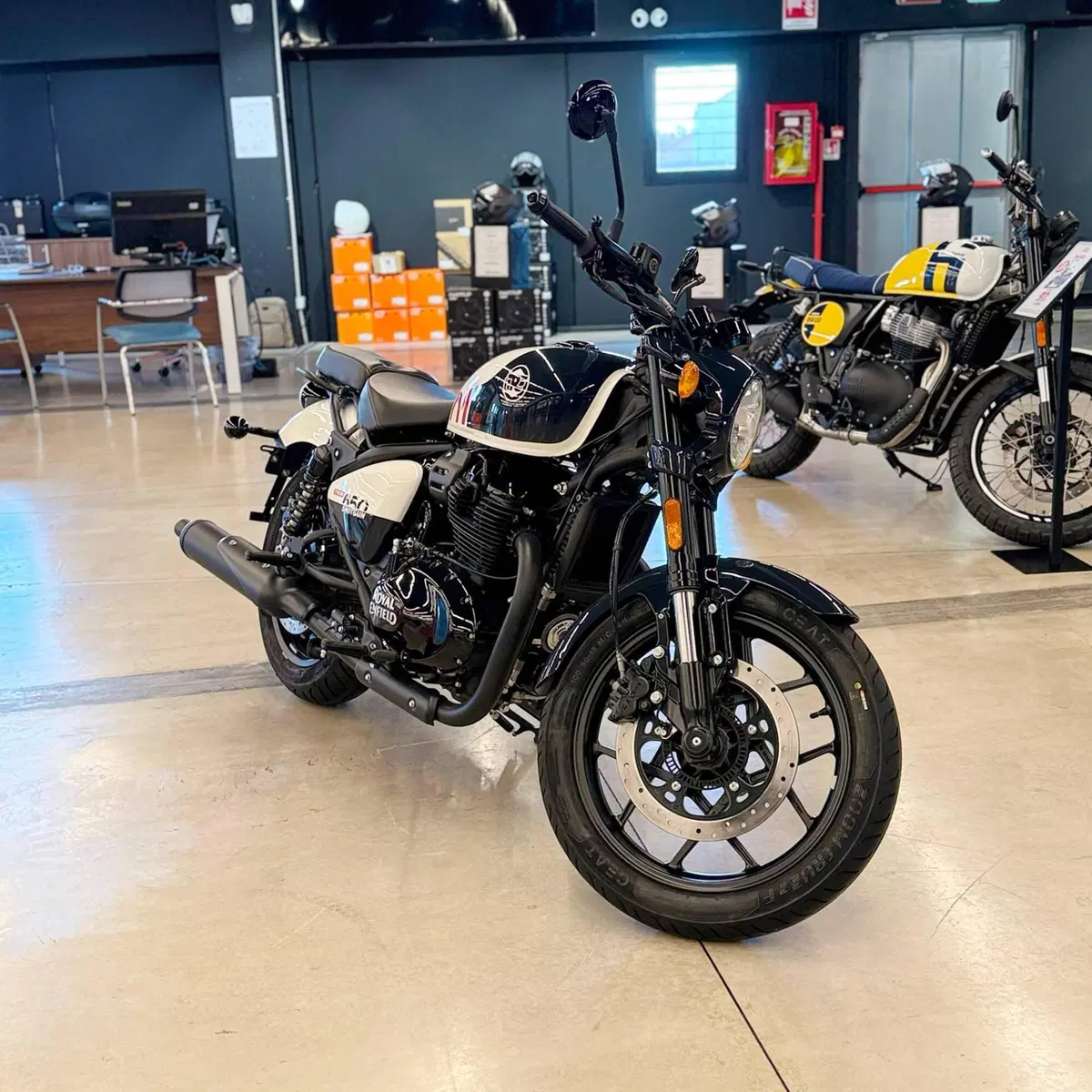 Royal Enfield Shotgun 650 (2024 - 26) (3)