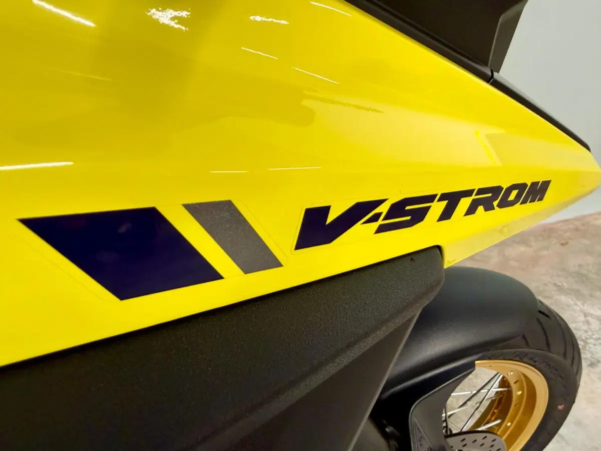Suzuki V-Strom 1050XT (2020 - 23) (8)