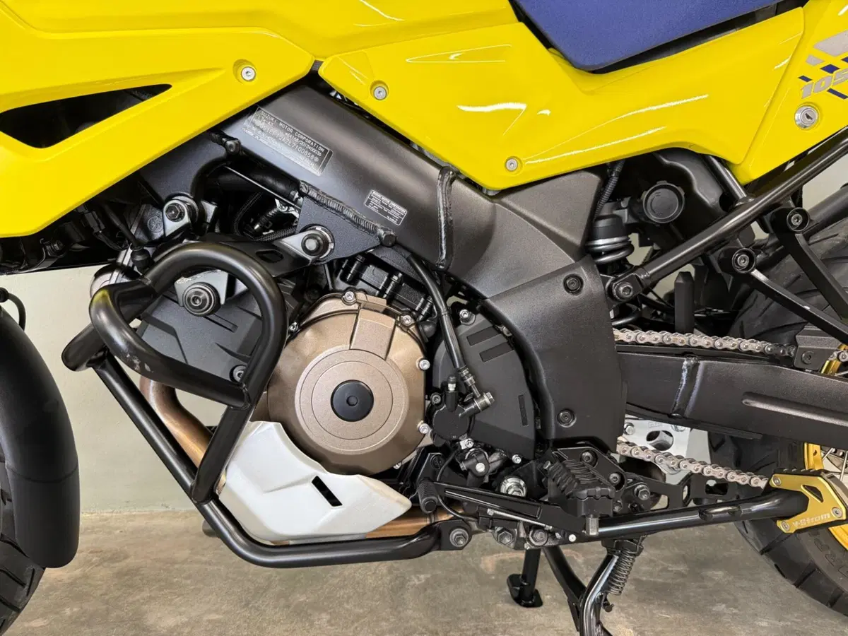 Suzuki V-Strom 1050XT (2020 - 23) (13)