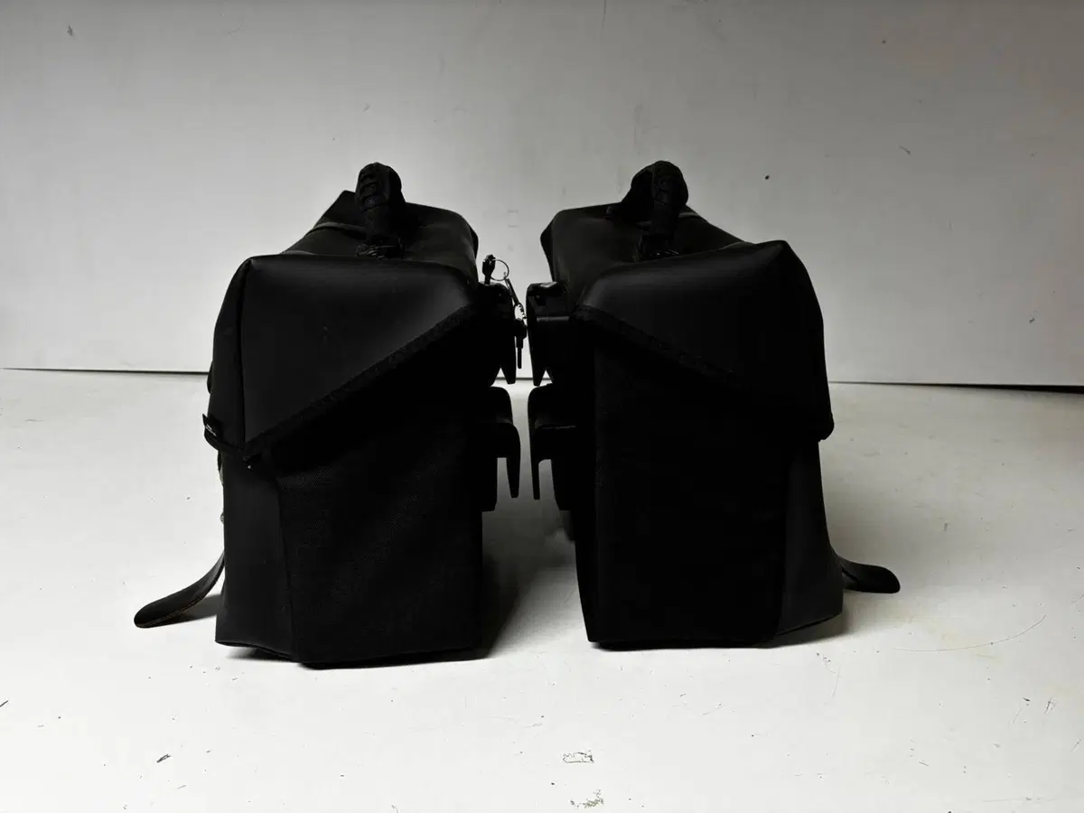 Borse laterali universali modello Matrix Bags & Bike (3)