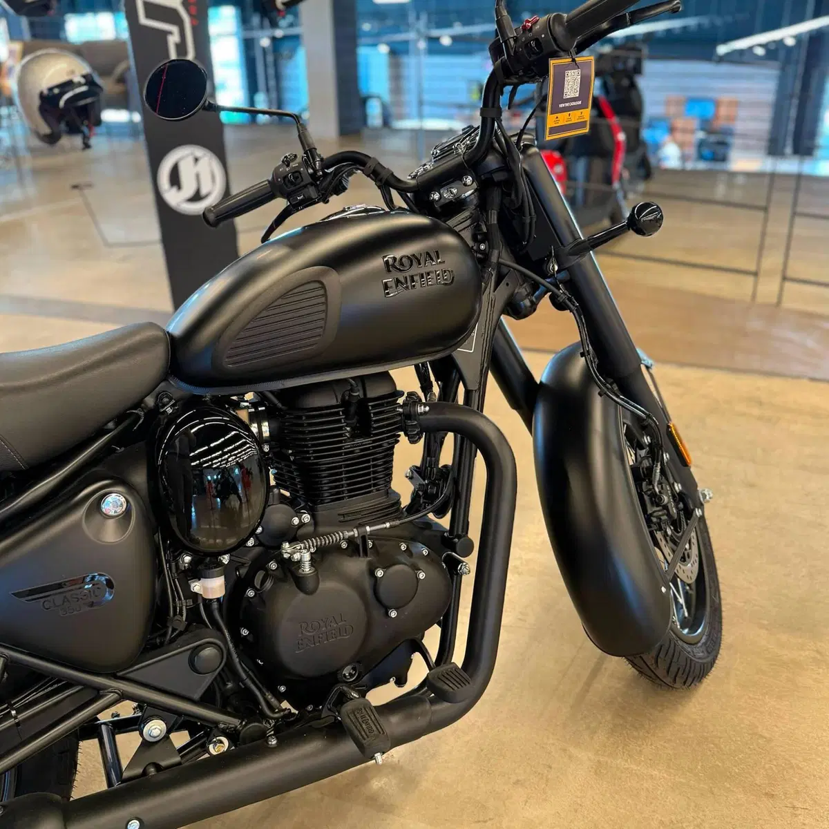Royal Enfield Classic 350 (2021 - 26) (5)