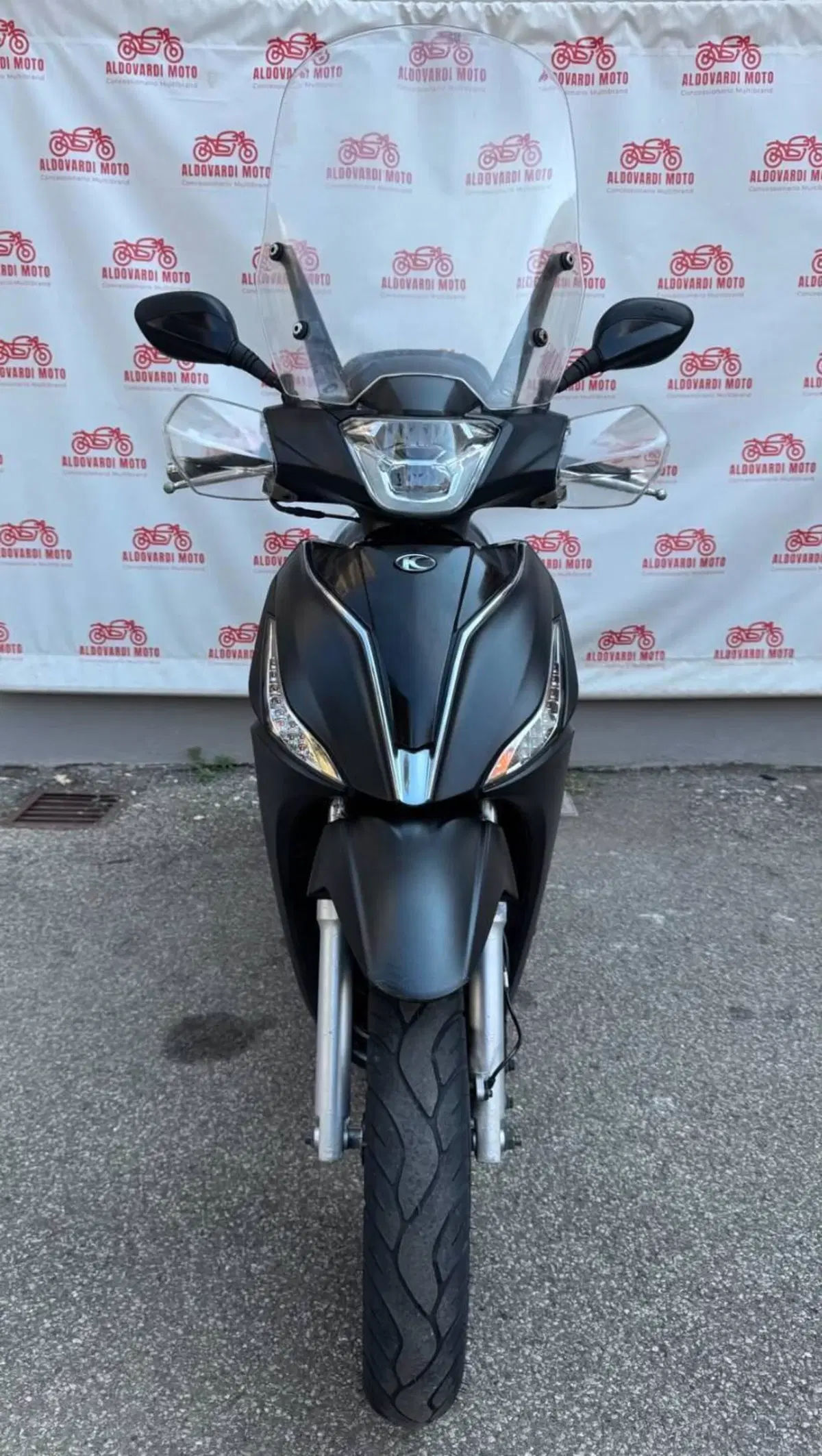 Kymco People 125i S (2021 - 25) (9)