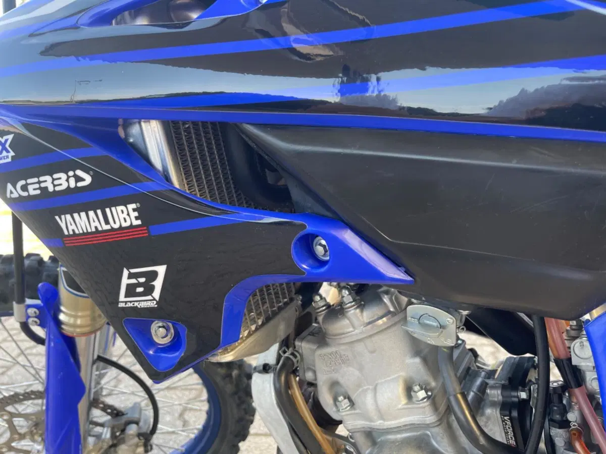 Yamaha YZ 125 (2024) (5)