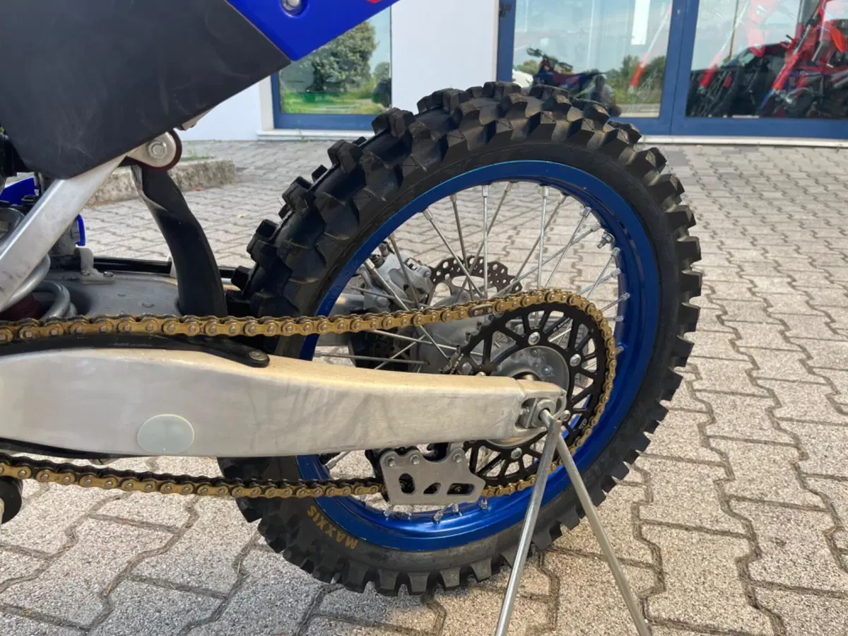 Yamaha YZ 125 (2024) (6)