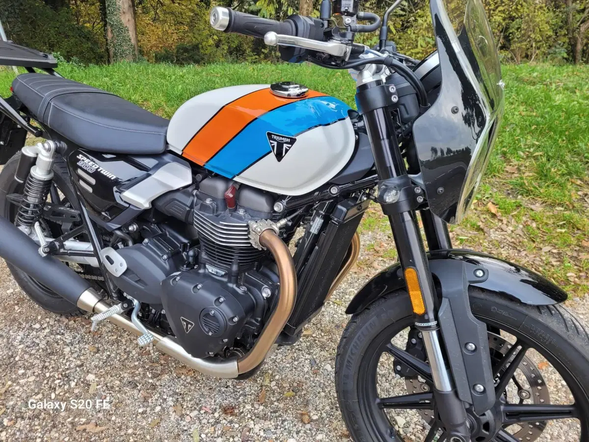 Triumph Speed Twin 900 (2025 - 26) (4)