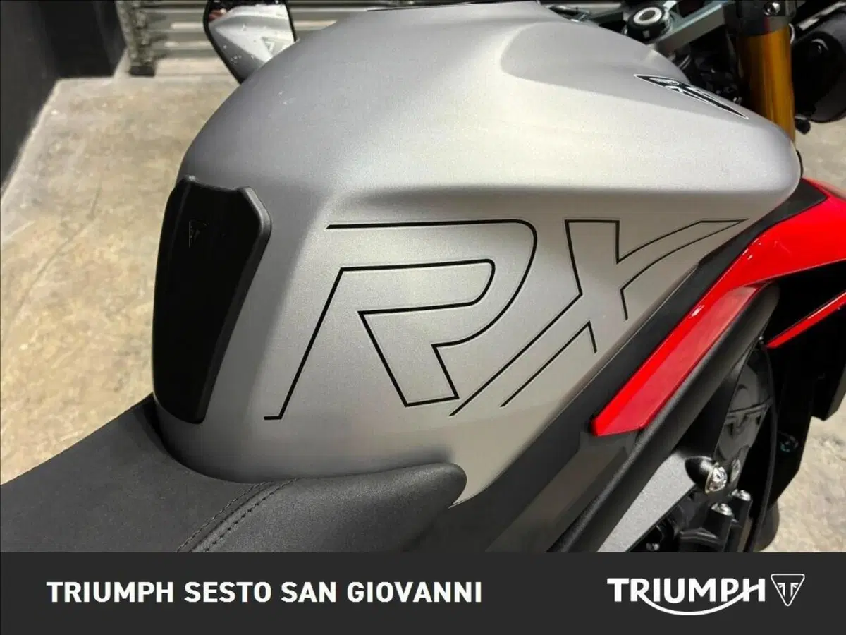 Triumph Street Triple 765 RX (2026) (4)