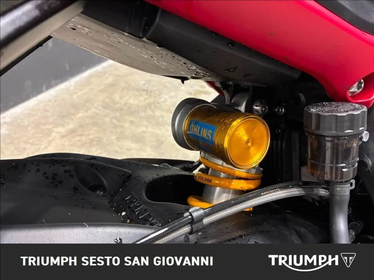 Triumph Street Triple 765 RX (2026) (8)