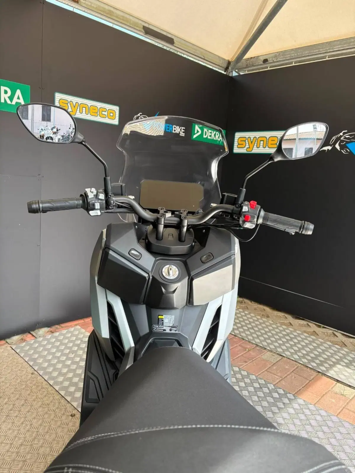 Rieju X-Over 357 (2026) (4)
