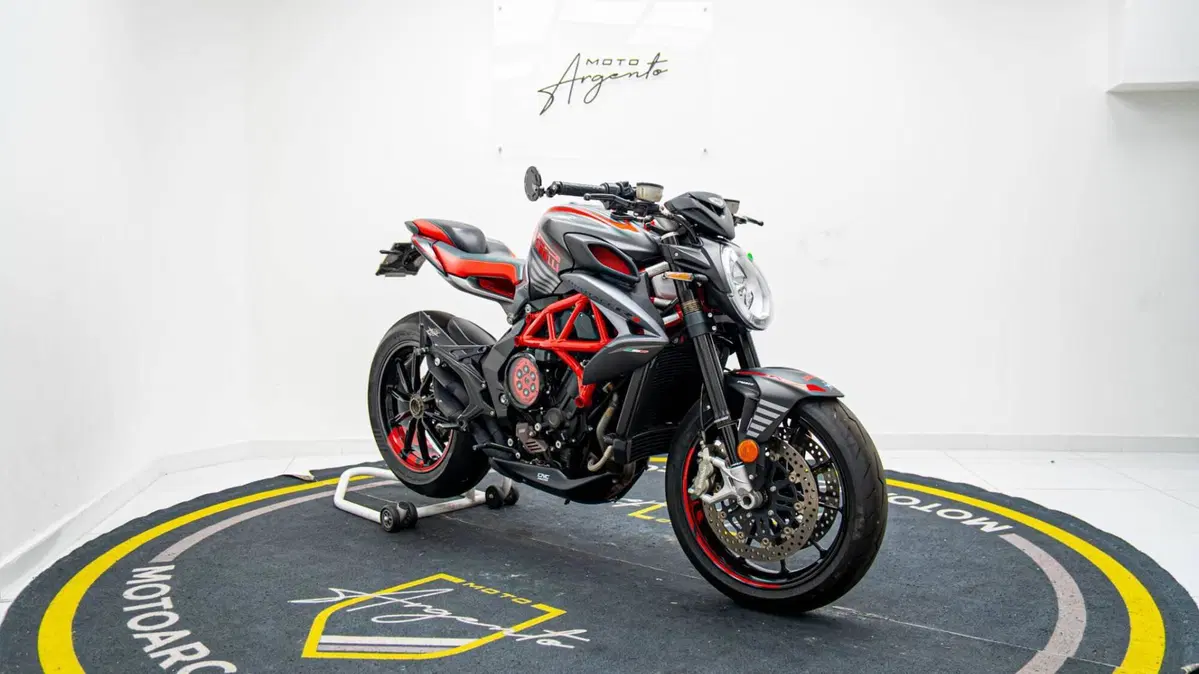 MV Agusta Brutale 800 EAS ABS (2016 - 19) (2)