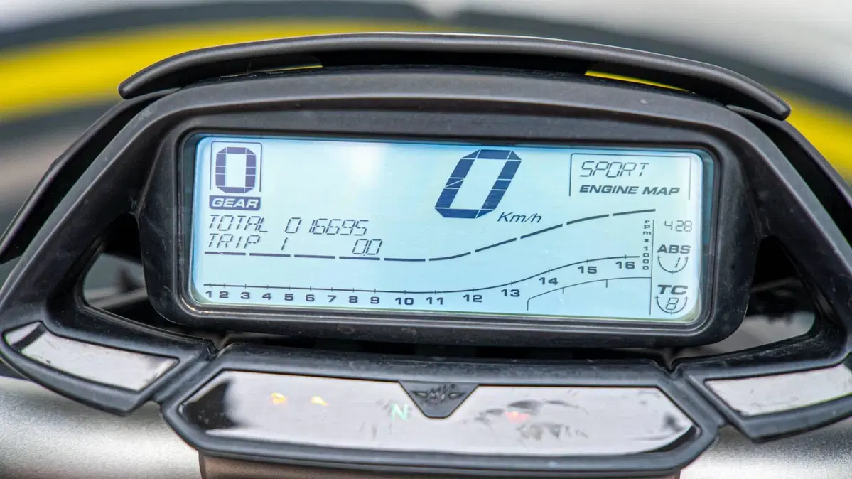 MV Agusta Brutale 800 EAS ABS (2016 - 19) (18)