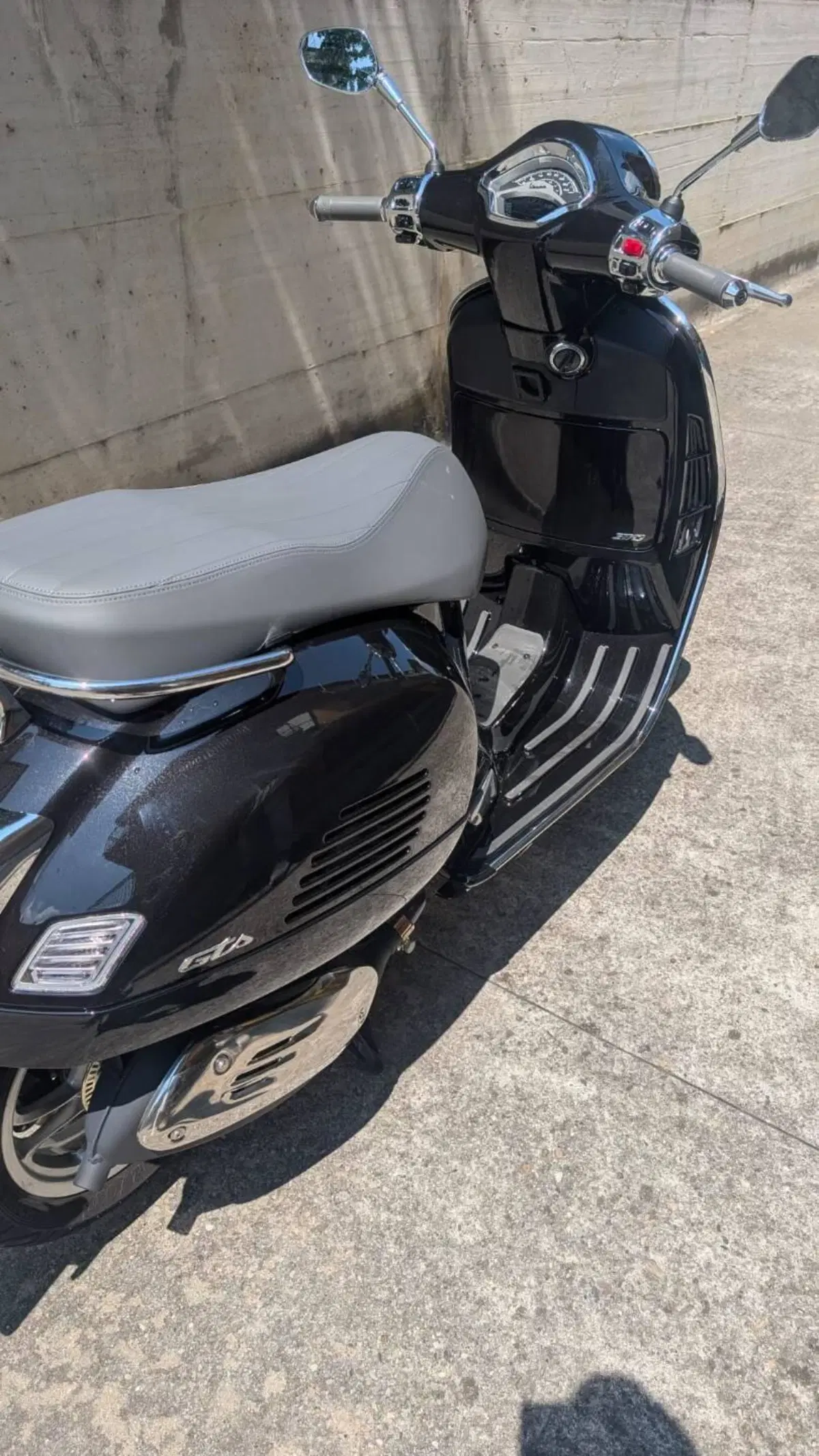 Vespa GTS 300 Super (2023 - 24) (3)
