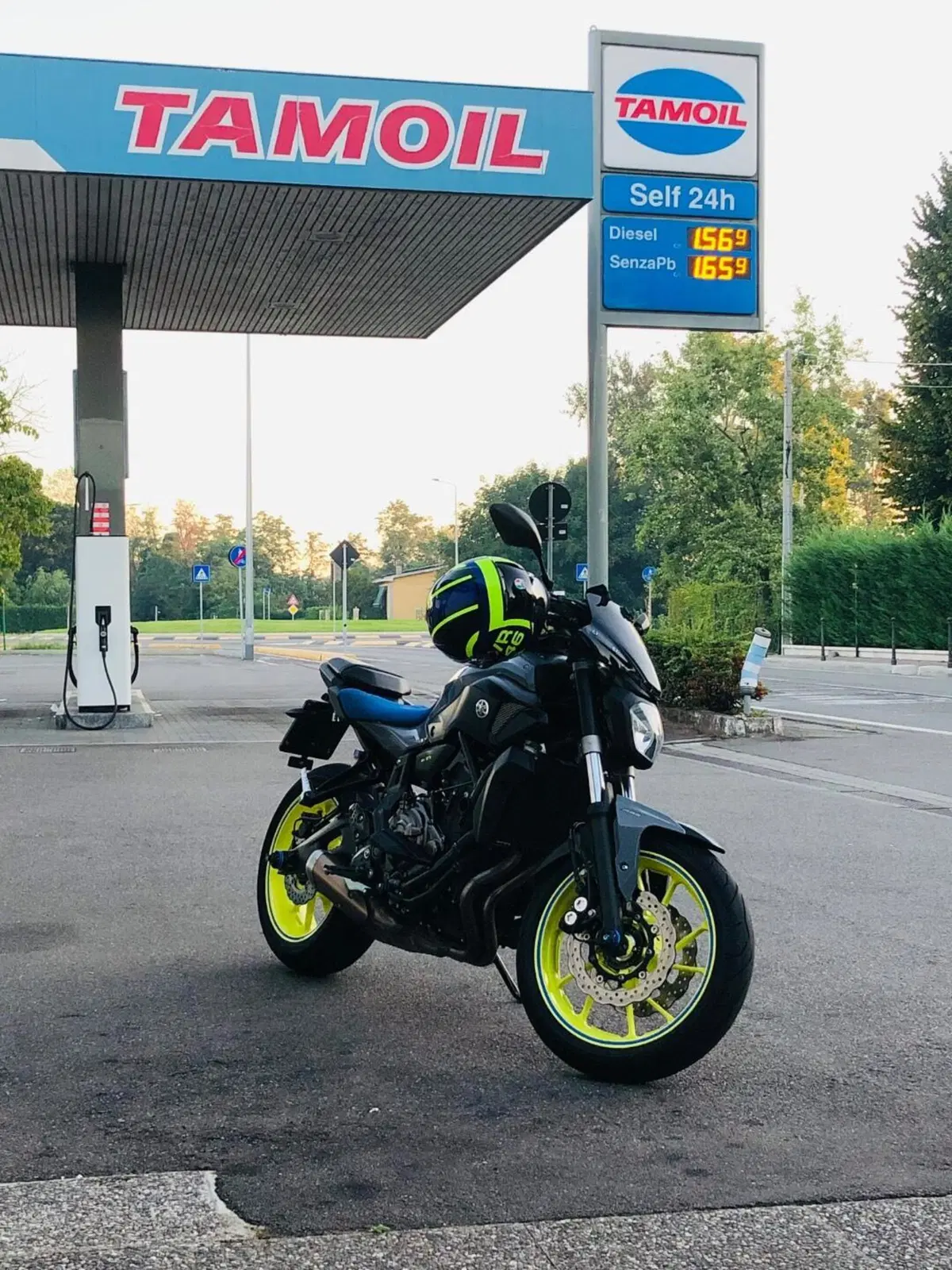Yamaha MT-07 (2017 - 18) (2)
