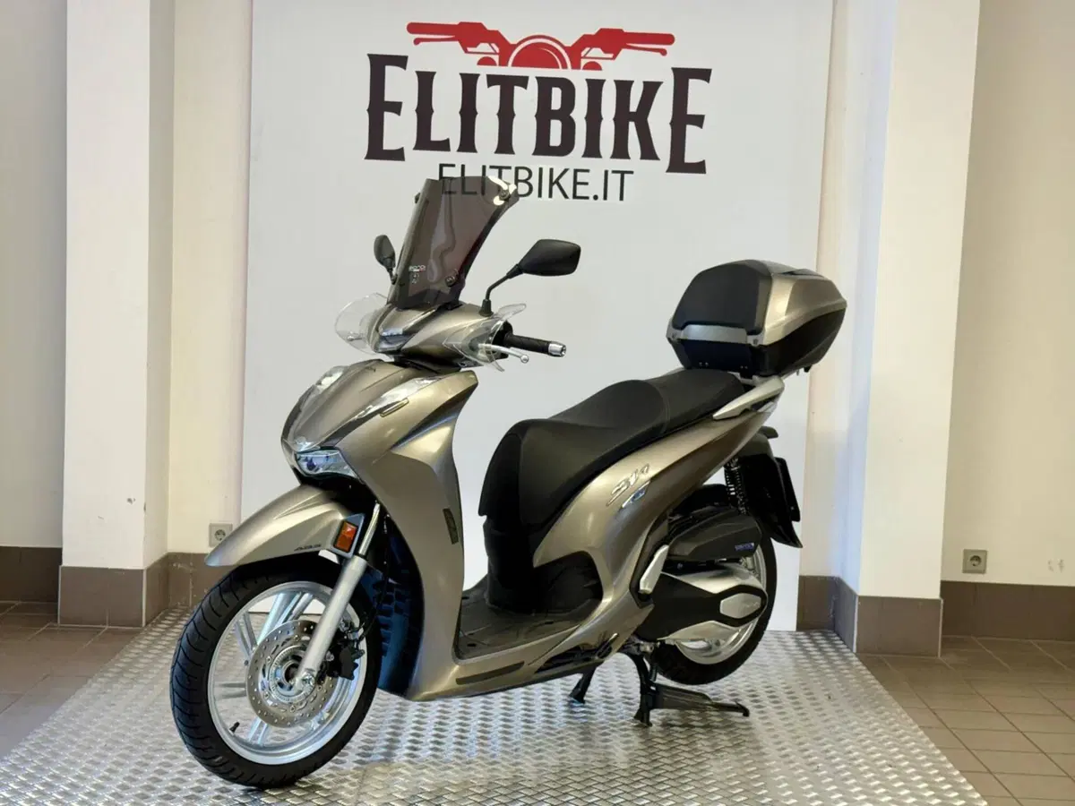 Honda SH 350 (2021 - 24) (2)