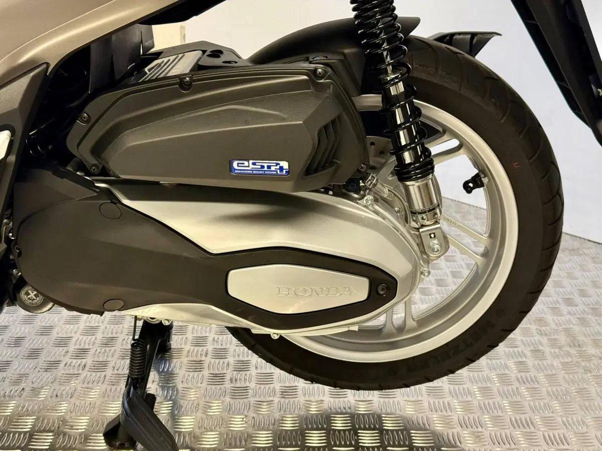 Honda SH 350 (2021 - 24) (14)