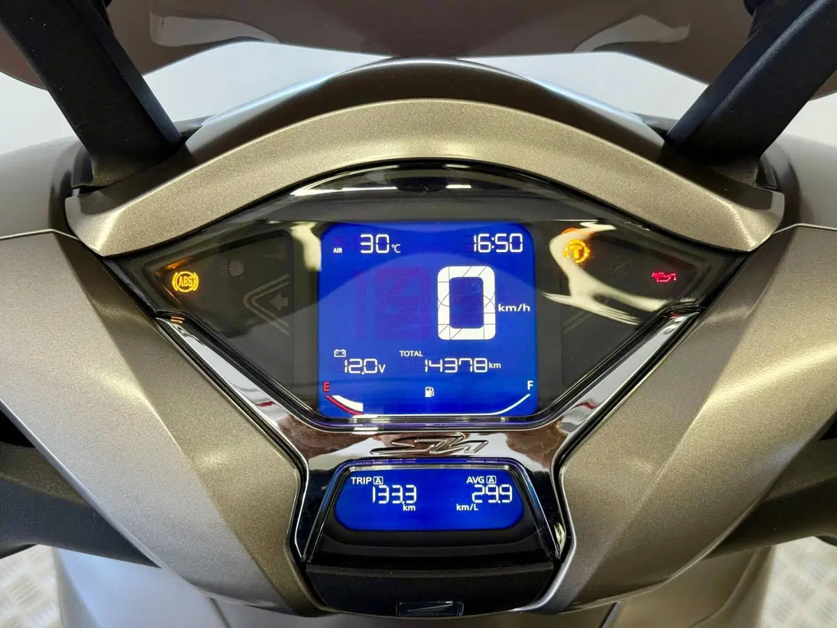 Honda SH 350 (2021 - 24) (12)