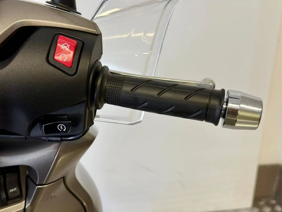 Honda SH 350 (2021 - 24) (20)